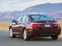 Honda Accord 2012 photo