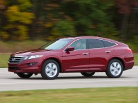 Honda Crosstour photo