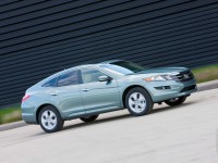 Honda Crosstour photo