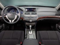 Honda Crosstour photo
