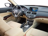 Honda Crosstour photo