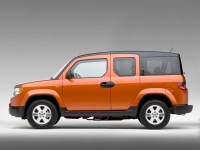 Honda Element photo