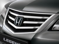 Honda Legend photo