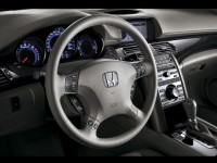 Honda Legend photo