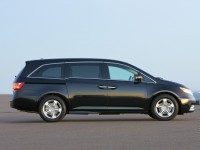 Honda Odyssey 2010 photo