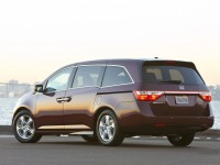Honda Odyssey 2010 photo