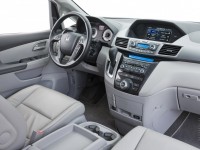 Honda Odyssey 2010 photo